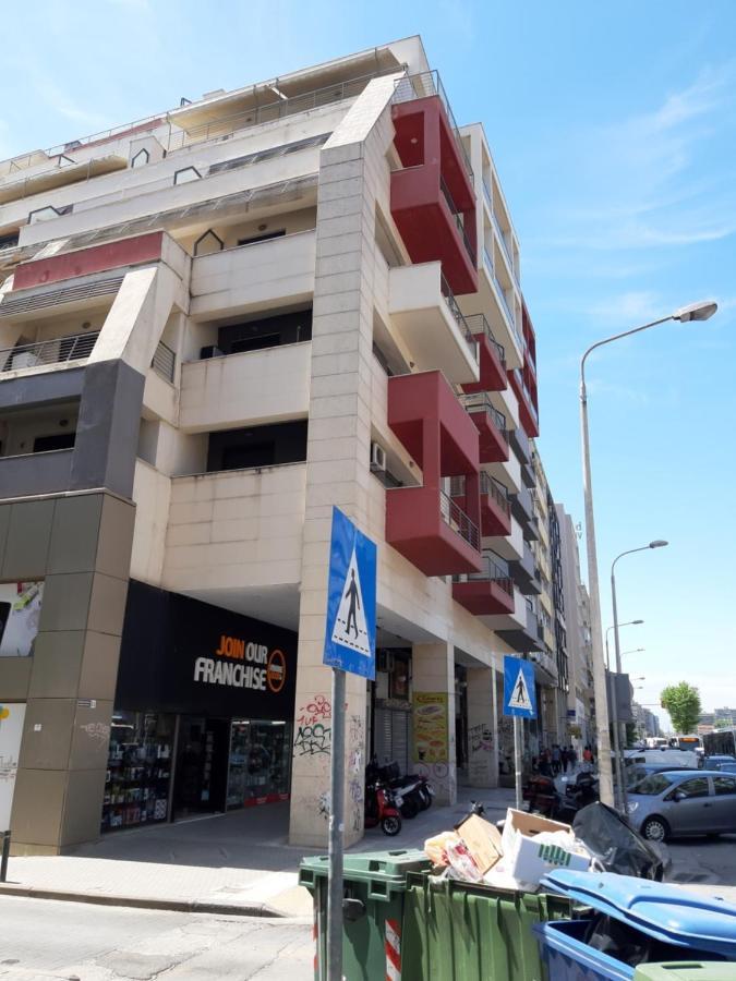 Kosmos Service Apartment City Center 1 With Additional Cost Parking 테살로니키 외부 사진
