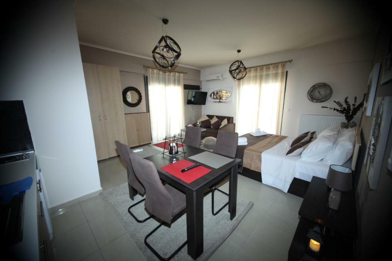 Kosmos Service Apartment City Center 1 With Additional Cost Parking 테살로니키 외부 사진
